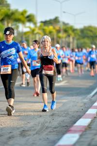 BIB: 8152
                            <button type="button" onclick="openModal(3440692)" class="btn btn-primary btn-sm float-right btn-popup" data-toggle="modal" data-target=".modal-high-quality">
                        <i class="fas fa-shopping-cart"></i> Add to Cart
                    </button>
                                            <button type="button" onclick="isThisMe(3440692, true)" class="btn btn-success btn-sm float-right btn-popup btn-isme hidden" data-toggle="tooltip" data-placement="bottom" title="นี่คือรูปของคุณใช่ไหม คลิกที่นี่เพื่อเอาเข้าอัลบั้ม">
                        <i class="fas fa-plus"></i> Add to album
                    </button>
                    <button type="button" onclick="isThisMe(3440692, false)" class="btn btn-warning btn-sm float-right btn-popup btn-isnotme hidden">
                        <i class="fas fa-ban"></i> Remove from album
                    </button>